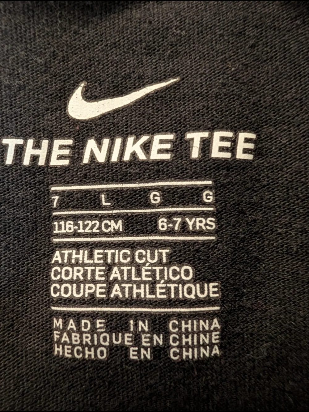 Nike Boys 3-Piece Active Bundle Tee Shirt, Pants, Joggers, Athletic Gear Size 7 - Picture 5 of 9